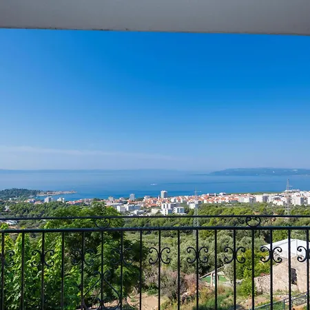 Pet Friendly In With Wifi Makarska