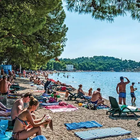 Puharici 펜션 마카르스카