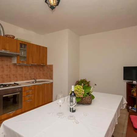 Puharici Holiday home *