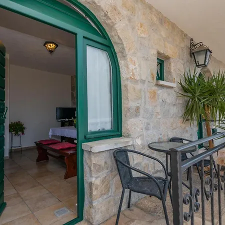 Holiday home Puharici