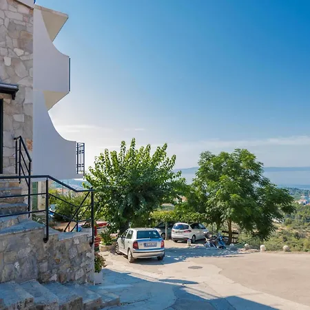 Puharici Holiday home Makarska